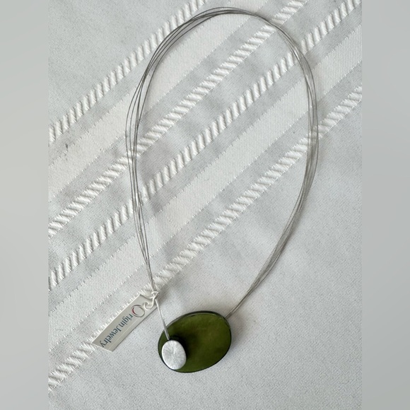 Origins Jewelry - Origin Jewelry magnetic closure green and silver 18” Necklace, New with Tag
